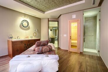 هتل Rancho Sea Side Resort Adults Only