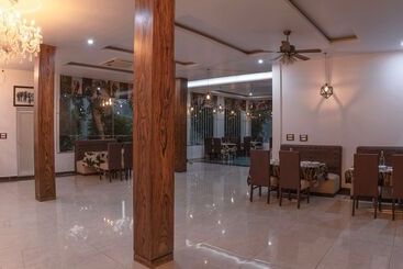 酒店 Srina Forest Roar