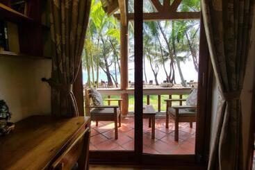 Ancarine Beach Resort