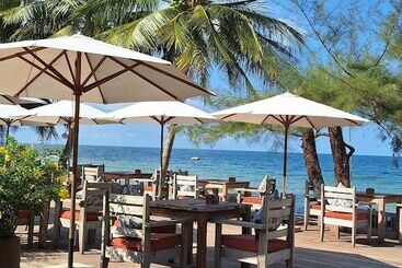 Ancarine Beach Resort