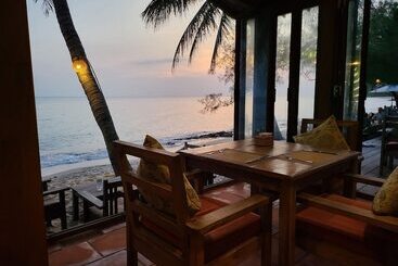 Ancarine Beach Resort