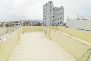 تختخواب و صبحانه 179 House