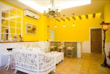 تختخواب و صبحانه Belle Garden Yillan Villa