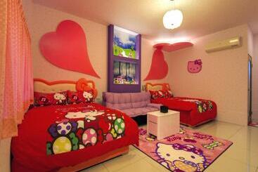 تختخواب و صبحانه Easy Home Stay