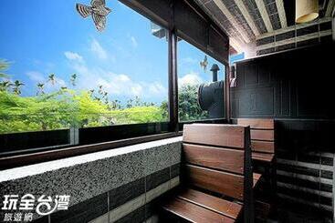 تختخواب و صبحانه Jinge Guest House 集集金格民宿電動車充電站