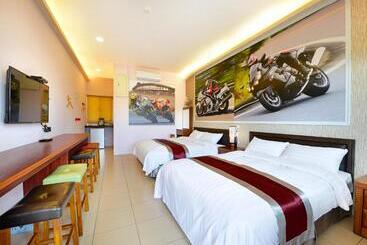 تختخواب و صبحانه Jinge Guest House 集集金格民宿電動車充電站