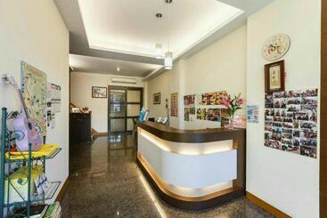 تختخواب و صبحانه Kenting Mulan Homestay