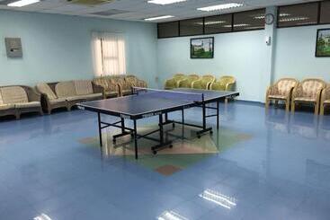 هتل International House