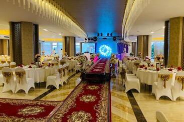 هتل Muong Thanh Luxury Ca Mau