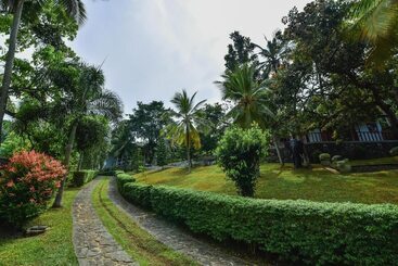 هتل Romaya Villa