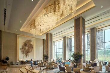 هتل Shangrila Tangshan