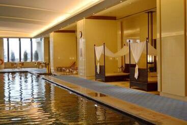 هتل Shangrila Tangshan