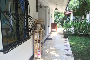 پانسیون Paradise Garden