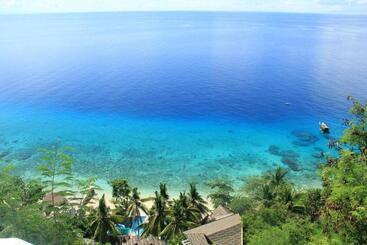 Oslob Seafari Resort