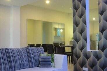 Shamrock Beach Villas