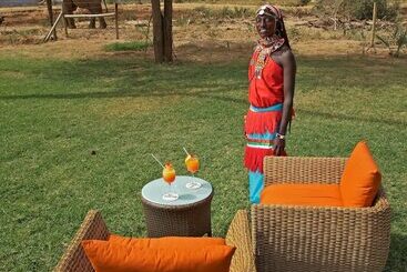 هتل Ashnil Samburu Camp
