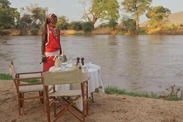 هتل Ashnil Samburu Camp