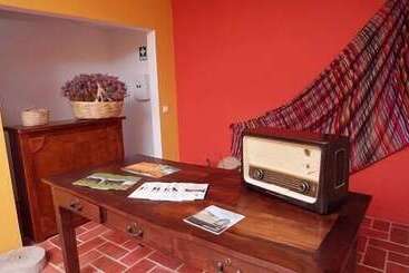 هتل Casas Do Palheiro Velho