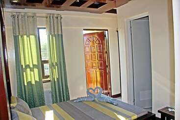 هتل Costa Villa Beach Resort