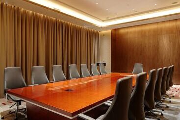 Dongguan Dongcheng International Hotel   Free Shuttle Bus To Canton Fair Exhibition Center During Ca