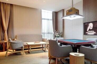 Dongguan Dongcheng International Hotel   Free Shuttle Bus To Canton Fair Exhibition Center During Ca