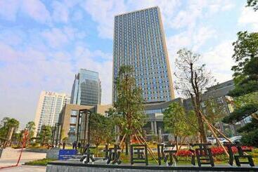 Dongguan Dongcheng International Hotel   Free Shuttle Bus To Canton Fair Exhibition Center During Ca