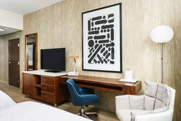 هتل Hampton Inn & Suites Santa Monica
