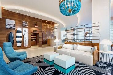 هتل Hampton Inn & Suites Santa Monica