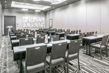 Hotel Homewood Suites By Hilton Boston Logan Airport Chelsea