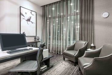 هتل Homewood Suites By Hilton Boston Logan Airport Chelsea