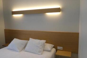 هتل Plaza Pombo B&b   Hostal