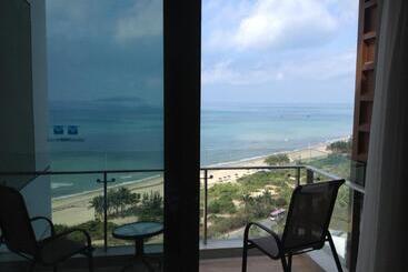 هتل Sanya Seacube Holiday