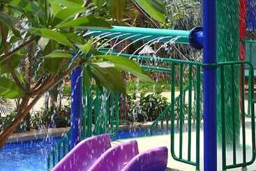 هتل Sanya Seacube Holiday