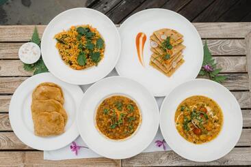호텔 The Alena Resort A Pramana Experience