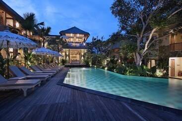 호텔 The Alena Resort A Pramana Experience