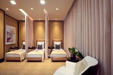 هتل Waldorf Astoria Beverly Hills