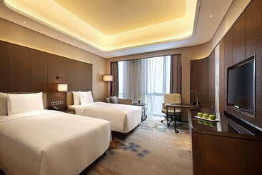 هتل Wanda Realm Taian