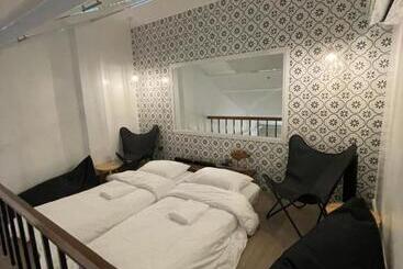 هتل Urban Glamp Resort