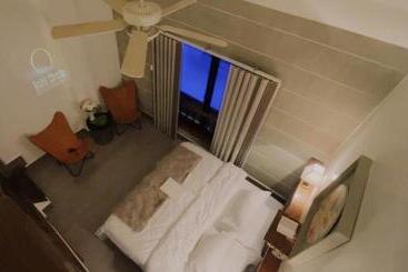 هتل Urban Glamp Resort