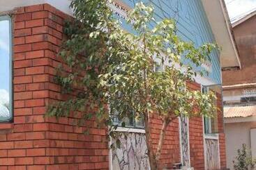 پانسیون Emmas  Guest House