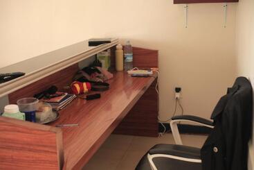 پانسیون Emmas  Guest House