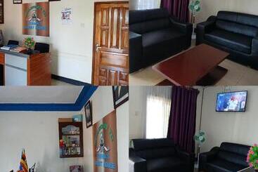 پانسیون Emmas  Guest House
