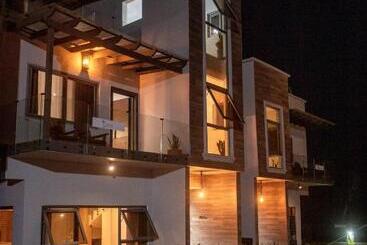 هتل Serenity Residences & Spa   Kokrobite Beach