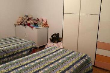 تختخواب و صبحانه La Casa Di Gino