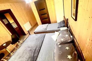 Bismillah Hotel And Restaurent