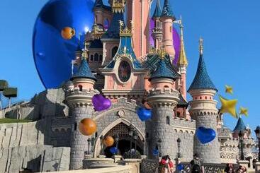 پانسیون Val D’europe Eva