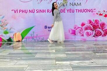 Bum King Resort Hồ Tràm