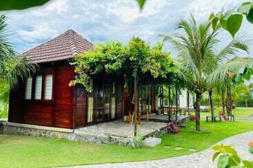 Bum King Resort Hồ Tràm