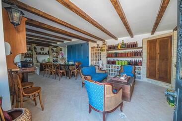 تختخواب و صبحانه Suite Con Bagno In Villa Esclusiva   Urbino