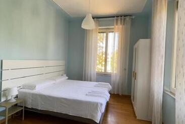 تختخواب و صبحانه Villa Peonia Parma